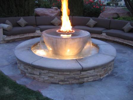 Classic Style pool in Polk County by Luxe Outdoor Construction