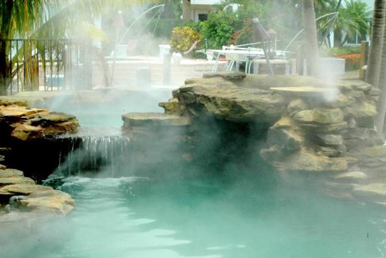 miamicustompoolsandspas.com__68__ezr.jpg